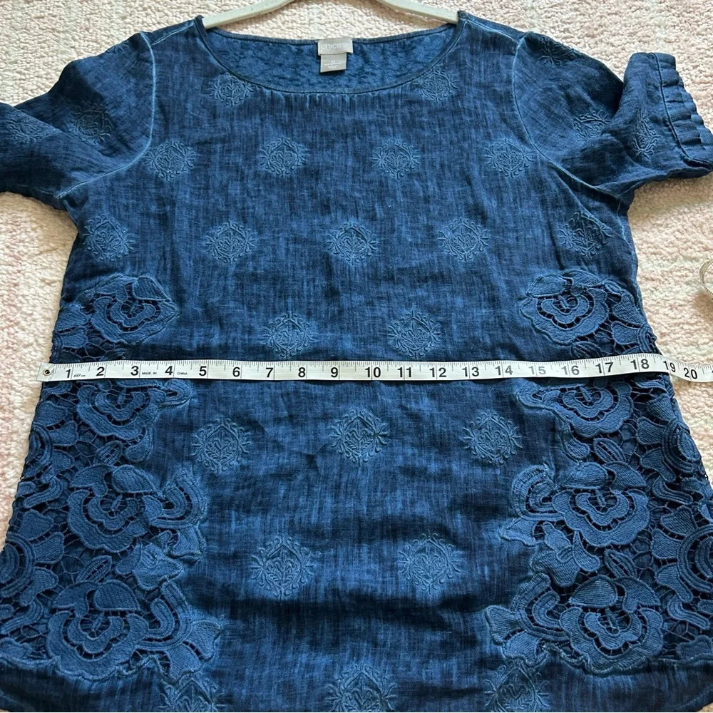 Chicos Linen Blend Blue Space Dye Tee Embroidered Lace Appliqué Size 4/6 Coastal - Picture 9 of 13